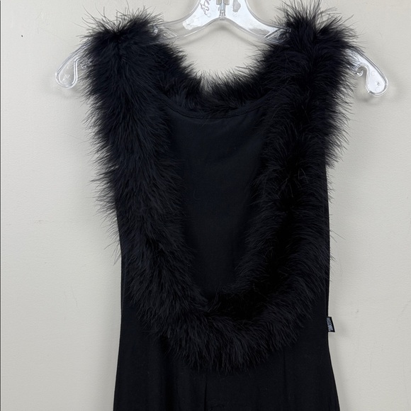 VINTAGE MOSCHINO black fitted scoop neck sleeveless dress with feather trim 10 - Picture 6 of 10